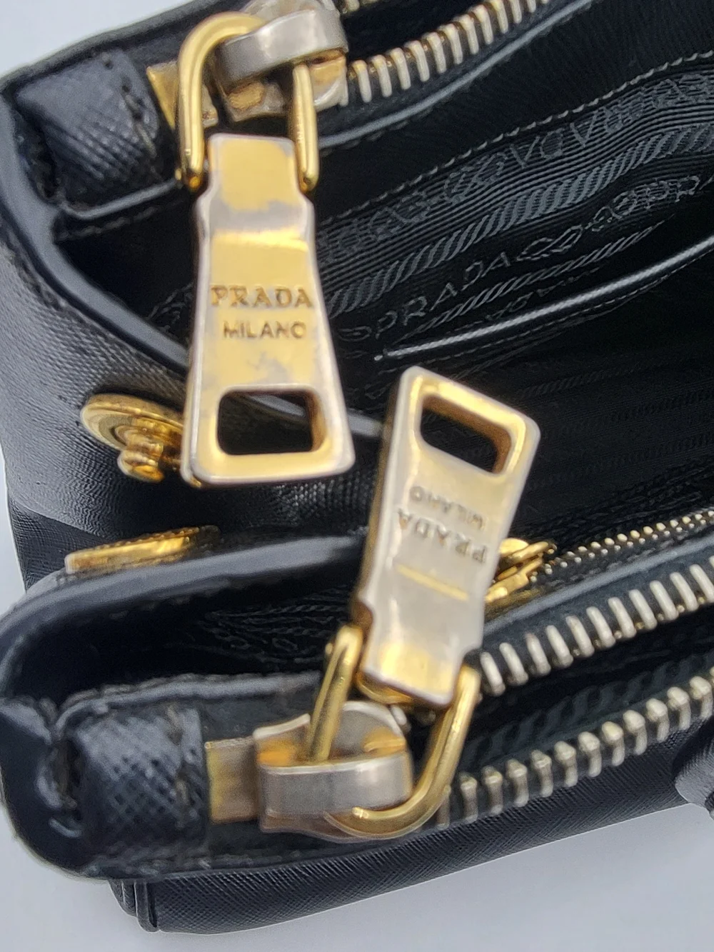 PRADA Black Saffiano Galleria Lux Leather Double Zip Medium Tote Bag,Auth w/COA.